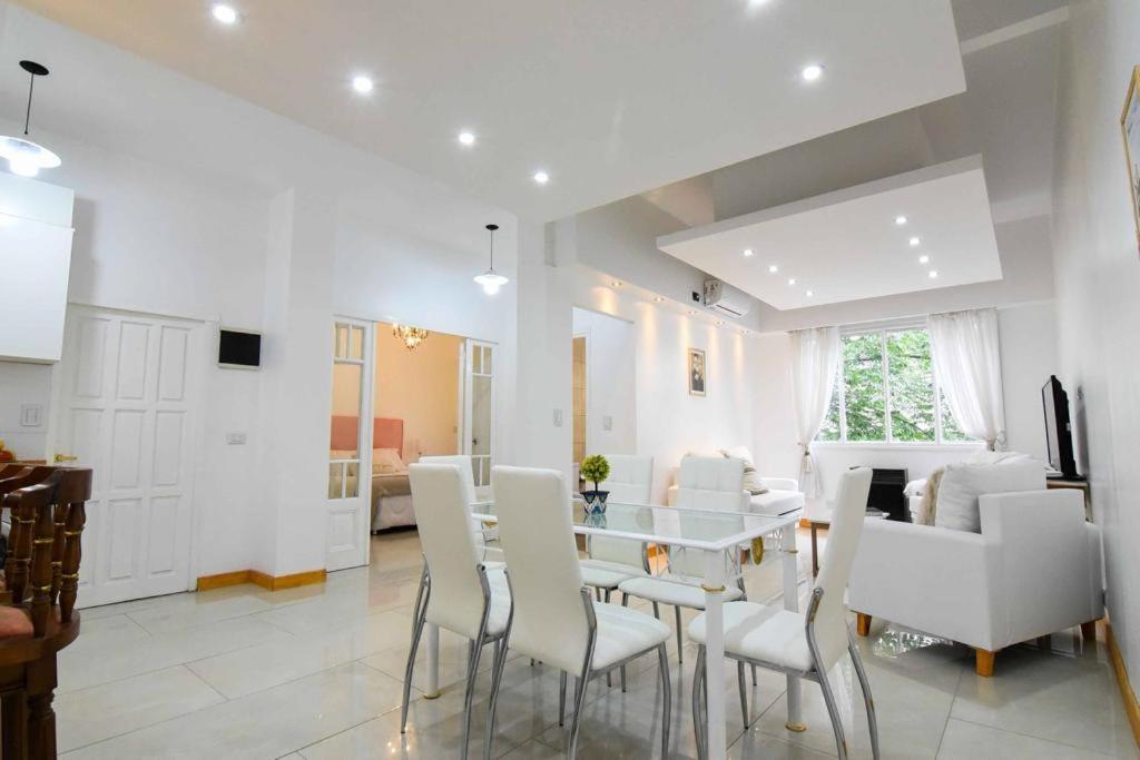 Dpto. En Recoleta: Calido, Proximo Y Confortable Apartment *